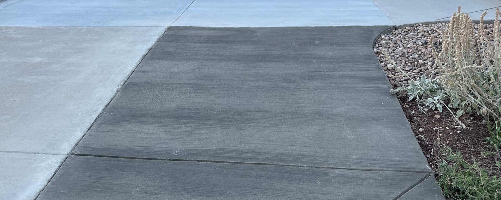 New concrete driveway install